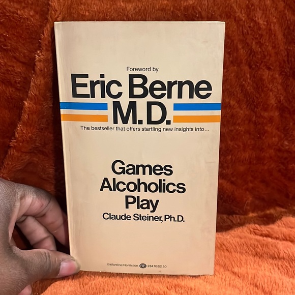 Games Alcoholics play ( copyright 1981 ) - Picture 1 of 9